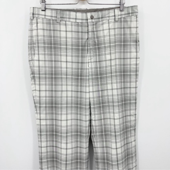 Nike 35x30 Tour Performance Dri-Fit Golf Pants Grey &
White Plaid Trousers - Picture 2 of 6